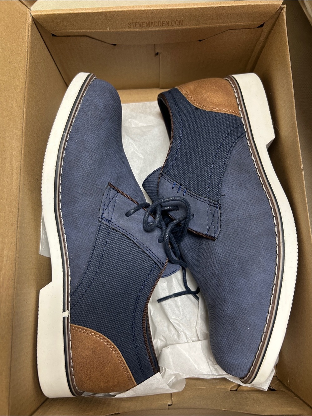 Steve Madden Navy and Brown Lace-Up Oxfords for Men